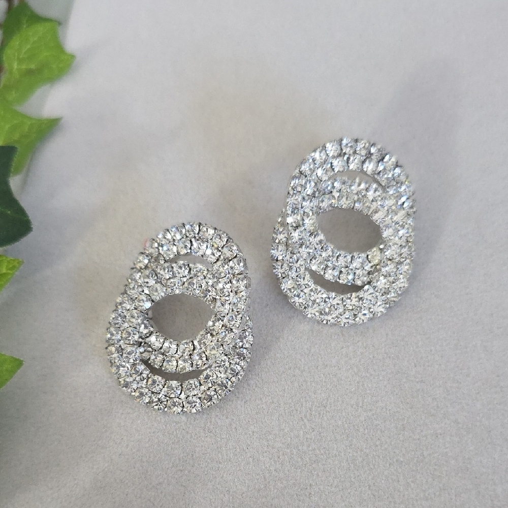 Statement Silver Interlocking Circles With Clear Rhinestones - Picture 1 of 9